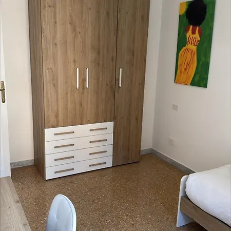 Joivy Spacious 3-bedroom Flat, Easy Access To Apartment Rome
